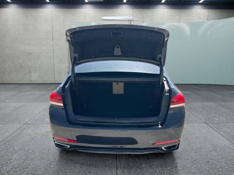 2018 Genesis G80