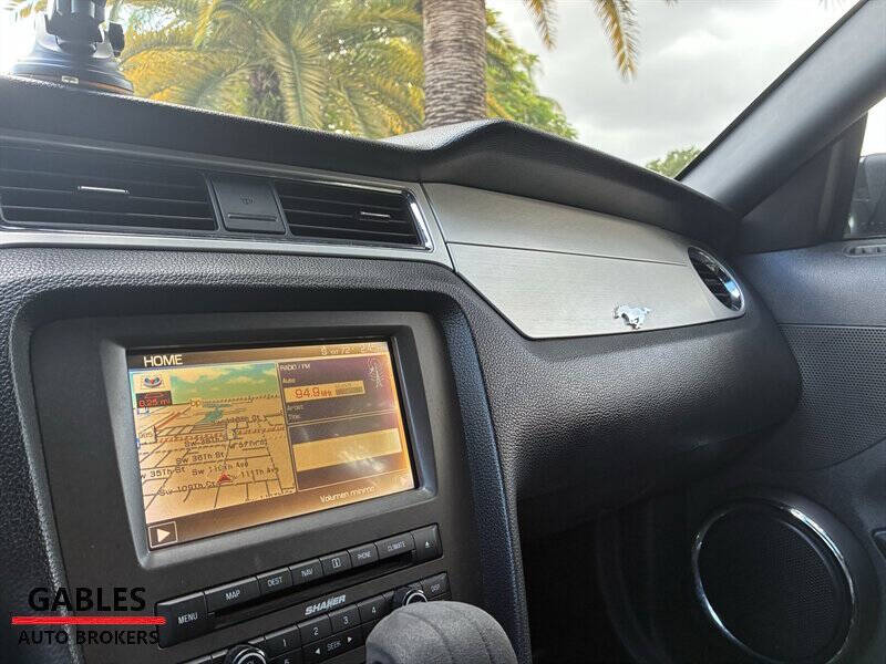 2014 Ford Mustang V6