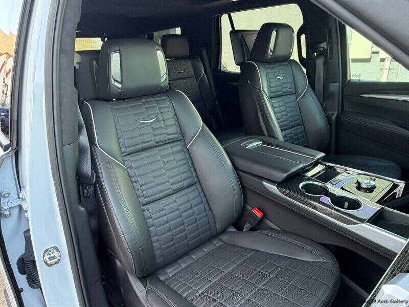 2026 Cadillac Escalade-V