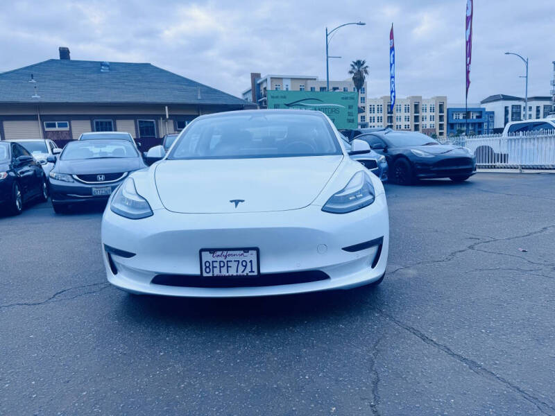 2018 Tesla Model 3 Long Range