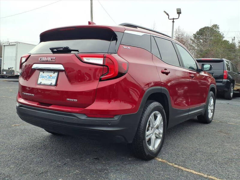 2022 GMC Terrain SLE