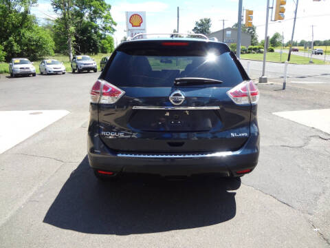 2016 Nissan Rogue SL