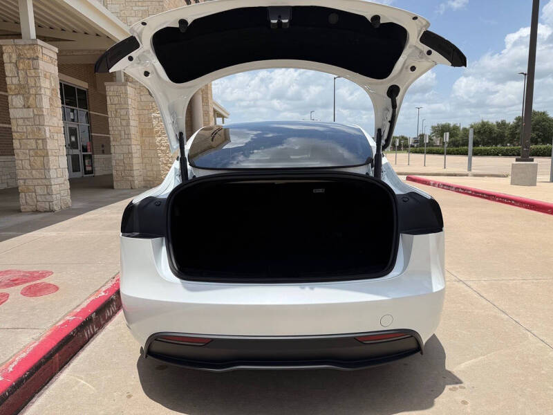 2026 Tesla Model 3 Premium