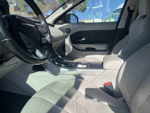 2015 Land Rover Range Rover Evoque Pure Premium