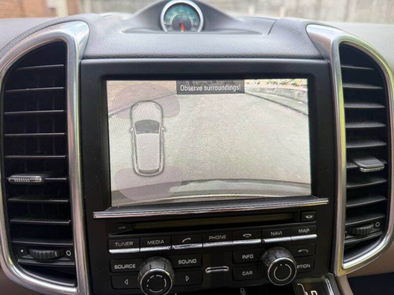 2012 Porsche Cayenne Tiptronic
