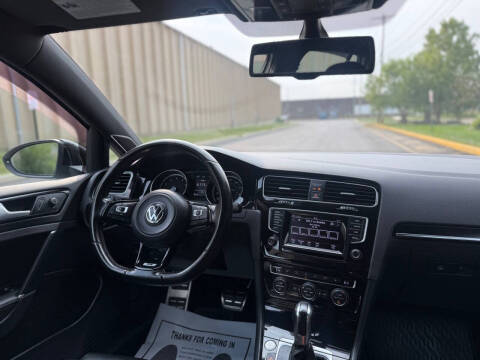 2015 Volkswagen Golf R 4Motion