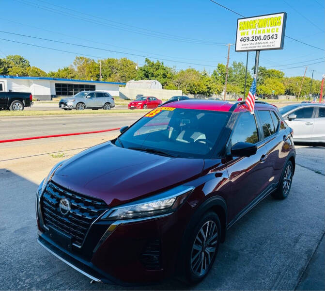 2023 Nissan Kicks SR