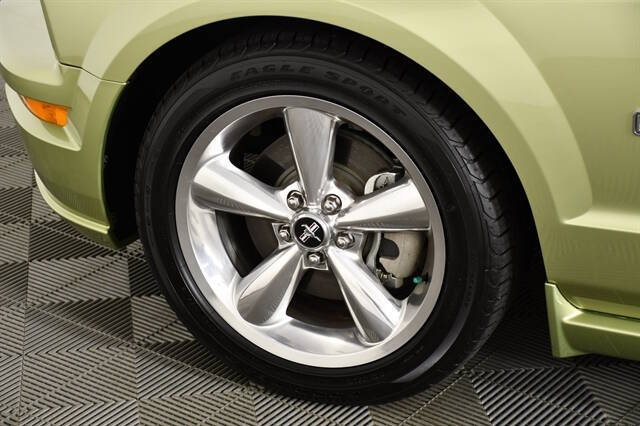 2006 Ford Mustang