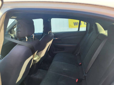 2012 Chrysler 200 LX