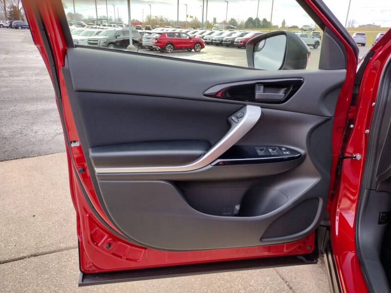 2026 Mitsubishi Eclipse Cross LE