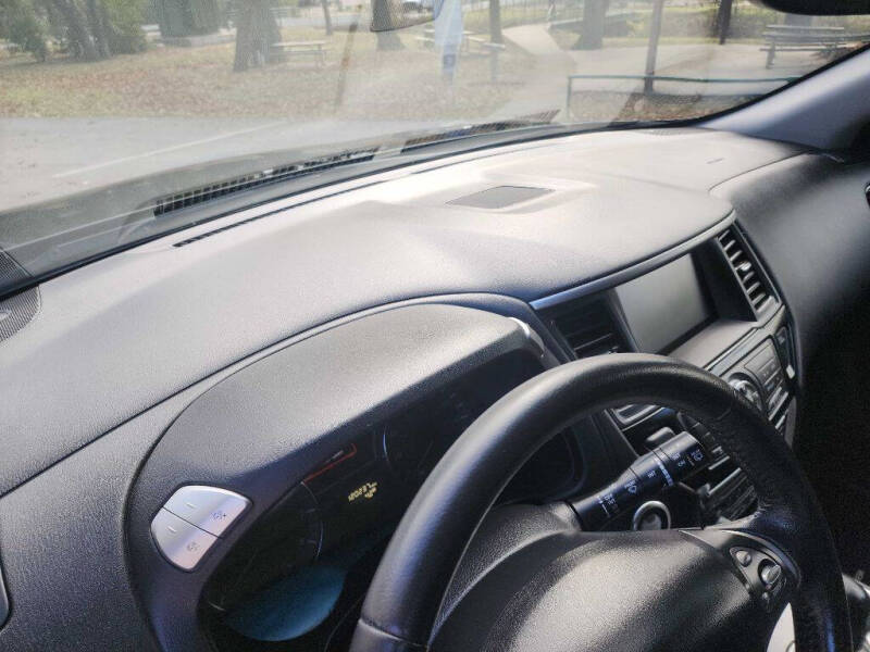 2015 Nissan Pathfinder