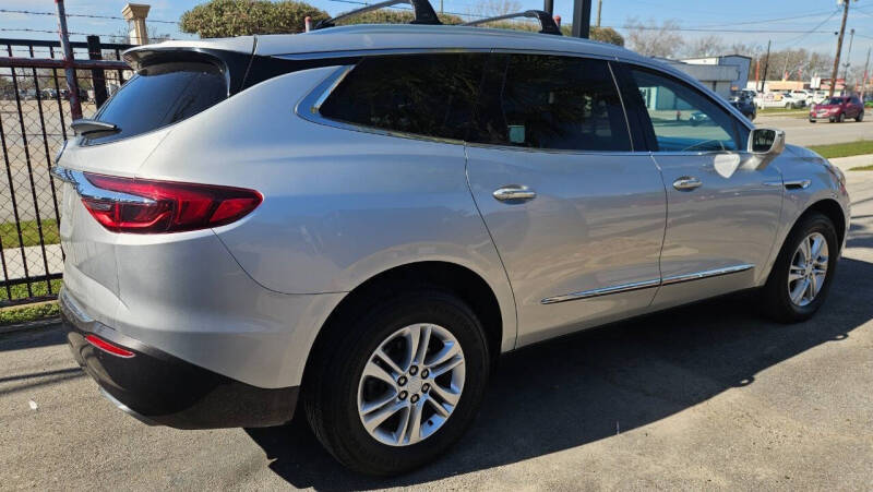 2019 Buick Enclave Essence