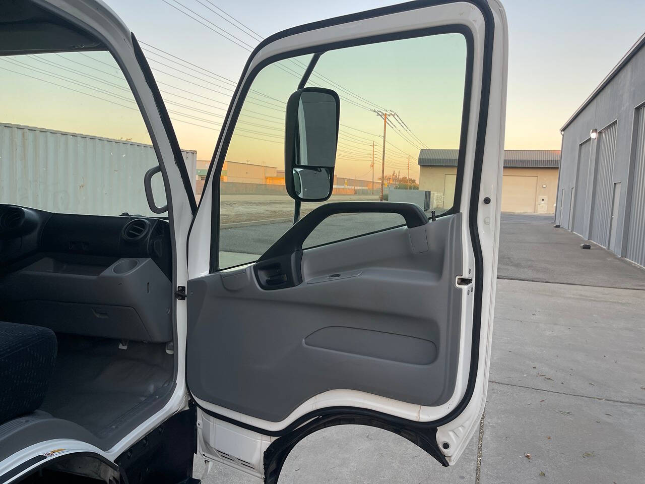 2018 Hino 195 for sale at Super Auto Sales Modesto in Modesto, CA