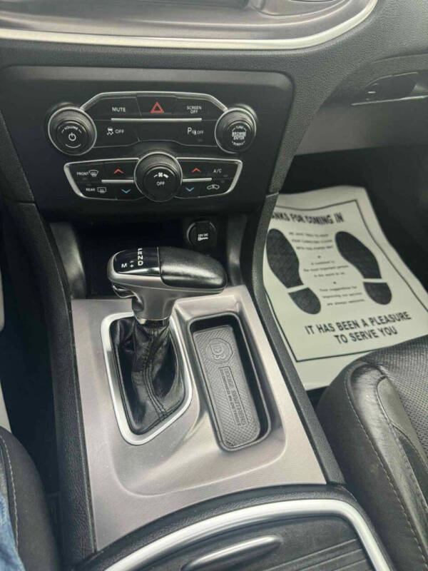 2020 Dodge Charger SXT