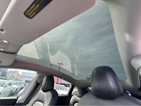 2021 Tesla Model Y Standard Range