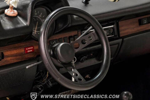 1975 Volkswagen Super Beetle