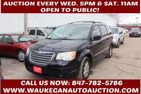 2010 Chrysler Town and Country for sale at Waukegan Auto Auction in Waukegan IL