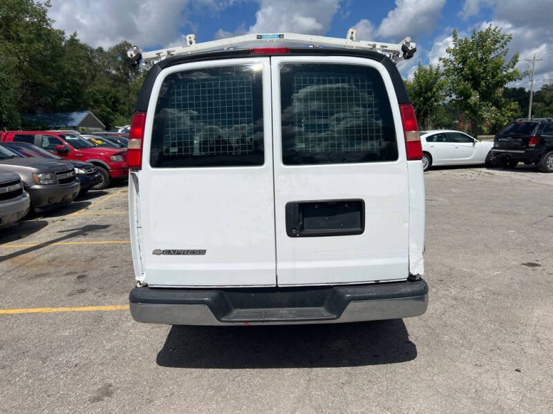 2012 Chevrolet Express 2500