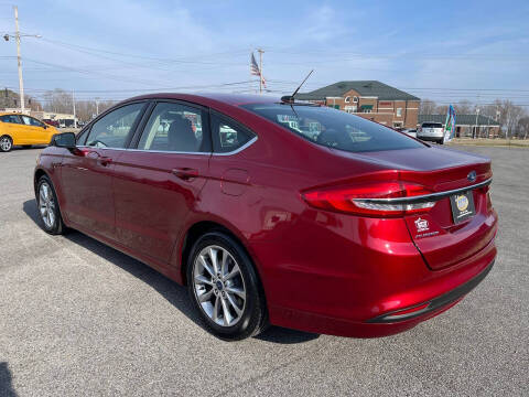 2017 Ford Fusion SE