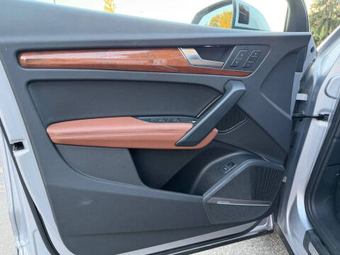 2022 Audi Q5 quattro S line Prem Plus 45 TFSI