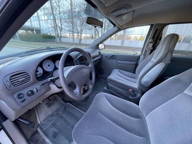 2003 Dodge Caravan SE