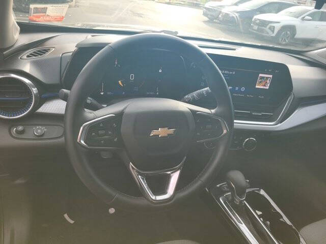 2024 Chevrolet Trax LT