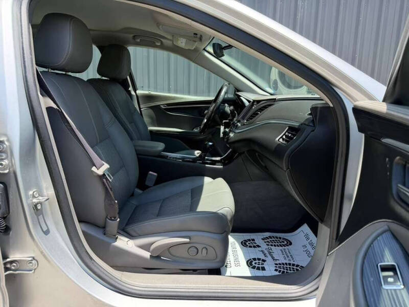 2017 Chevrolet Impala LT