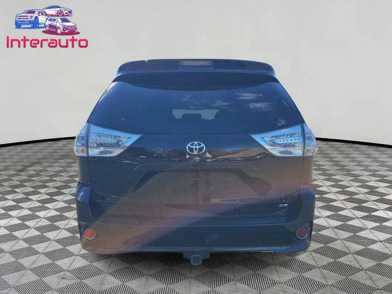 2017 Toyota Sienna