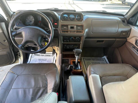 2000 Mitsubishi Montero
