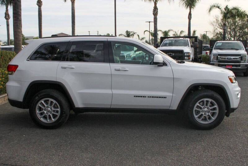 2020 Jeep Grand Cherokee Laredo
