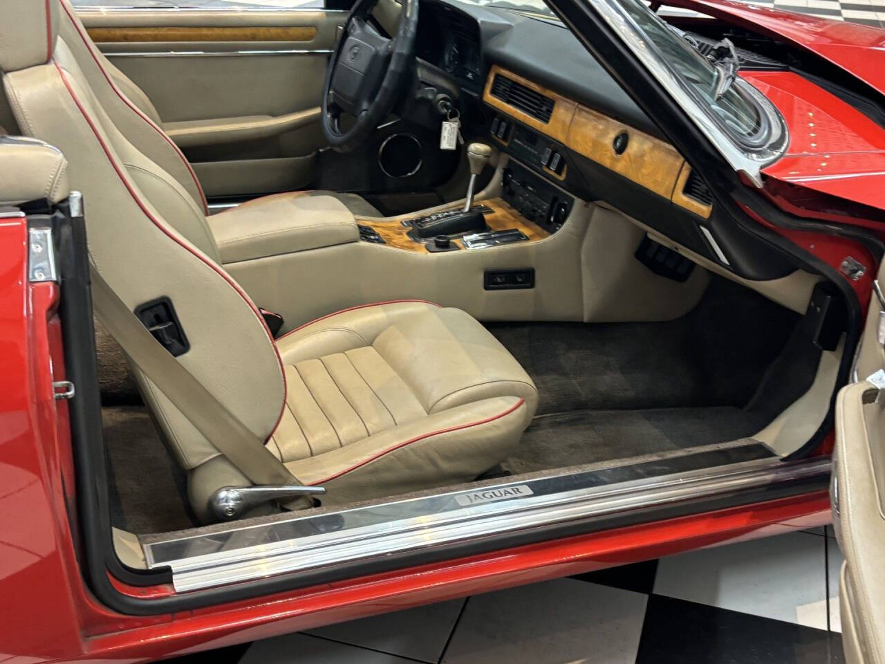1991 Jaguar XJS 23