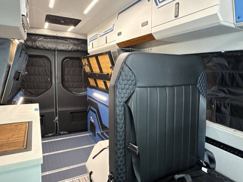 2025 Mercedes-Benz Sprinter