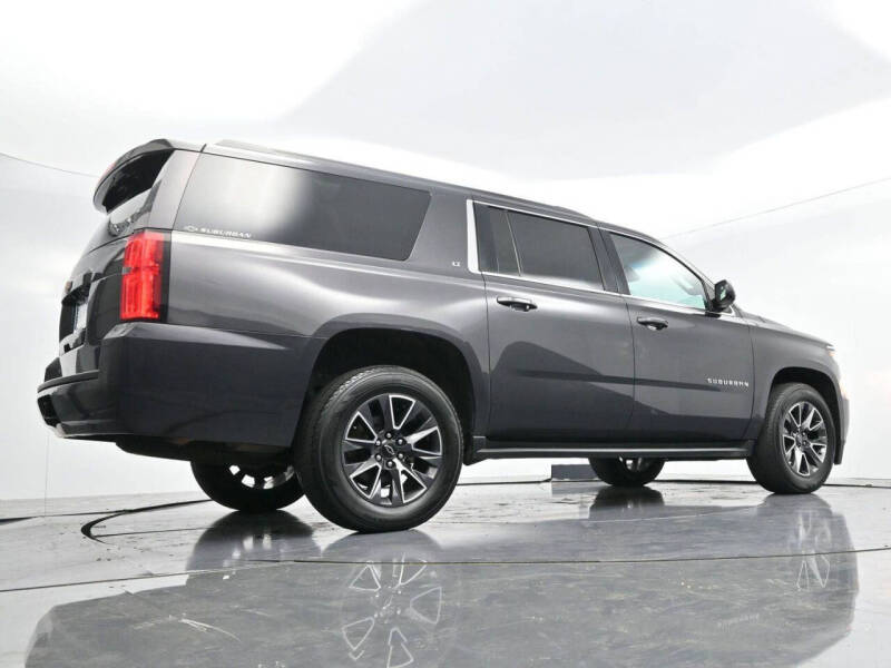 2018 Chevrolet Suburban LT