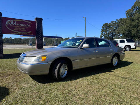 2000 Lincoln Town Car for sale at C M Motors Inc in Florence SC