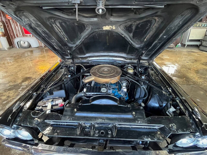 1965 Ford Thunderbird