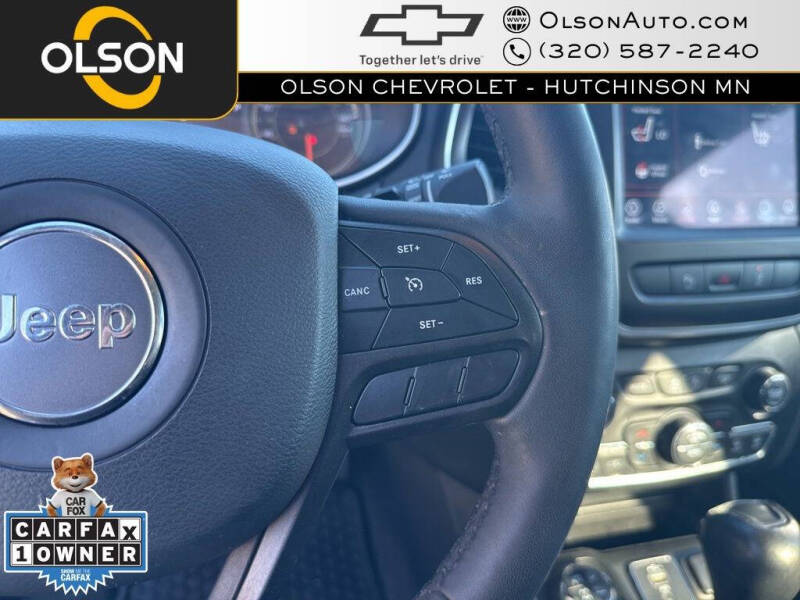 2022 Jeep Cherokee Trailhawk