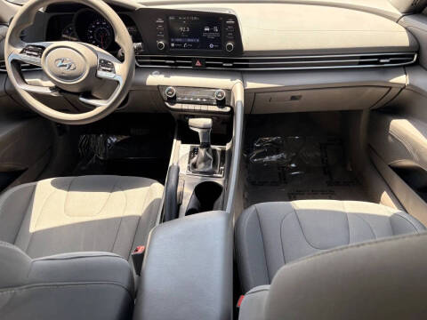 2021 Hyundai Elantra