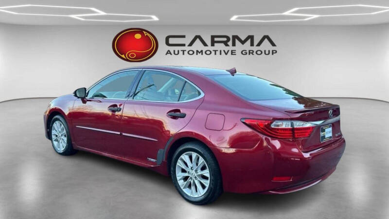 2013 Lexus ES 300h