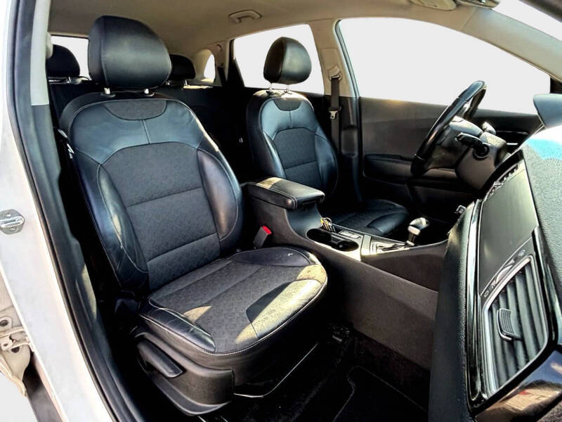 2017 Kia Niro EX