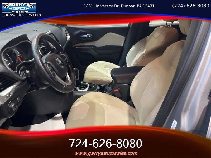 2016 Jeep Cherokee Sport