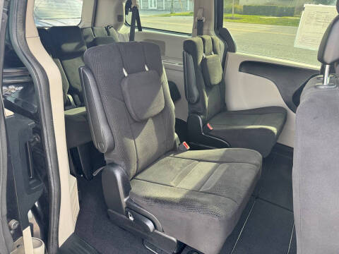 2013 Dodge Grand Caravan American Value Package