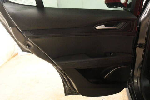 2022 Alfa Romeo Stelvio Sprint