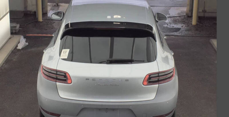 2015 Porsche Macan Turbo