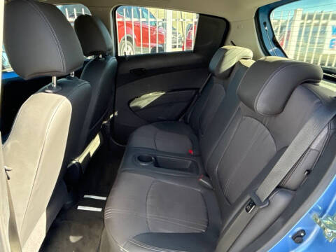 2013 Chevrolet Spark 1LT Auto