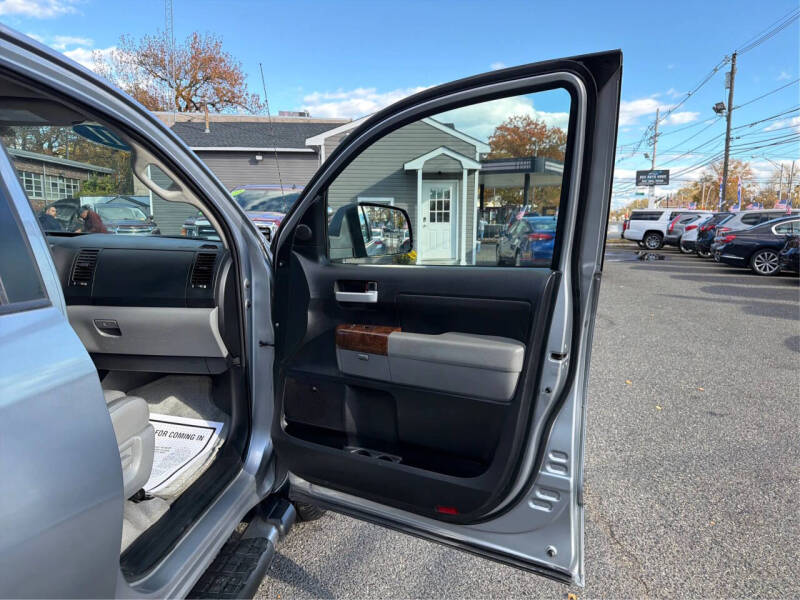 2011 Toyota Tundra Limited