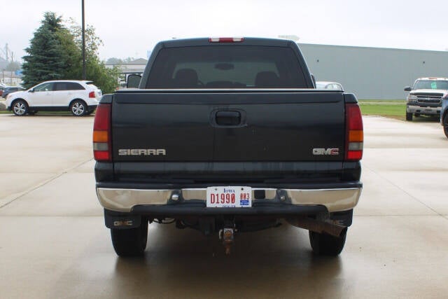 2003 GMC Sierra 2500HD for sale at Cresco Motor Company in Cresco, IA