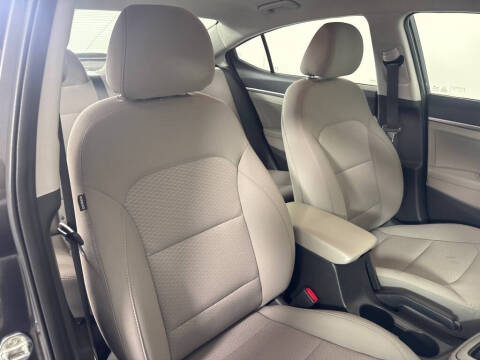 2020 Hyundai Elantra