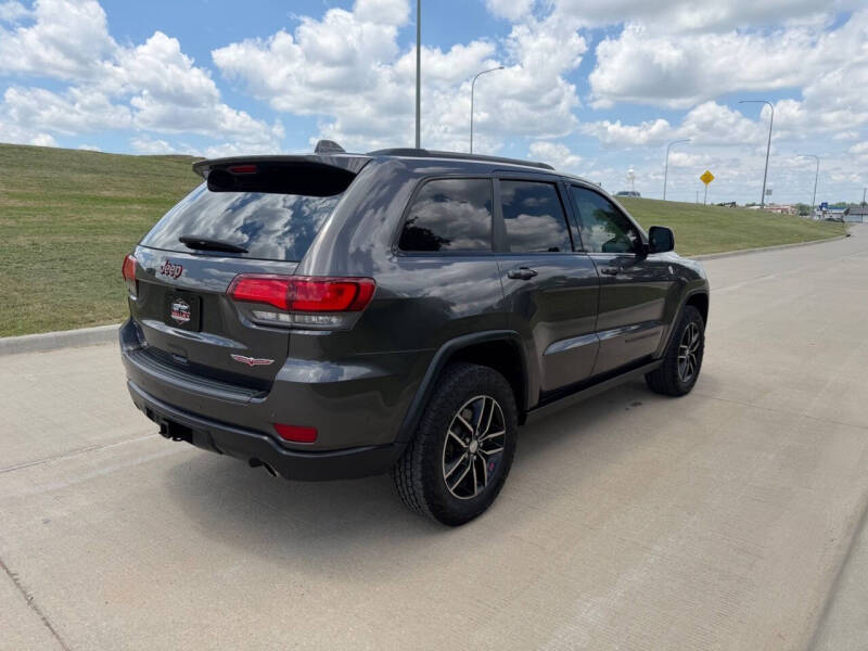 2017 Jeep Grand Cherokee Trailhawk