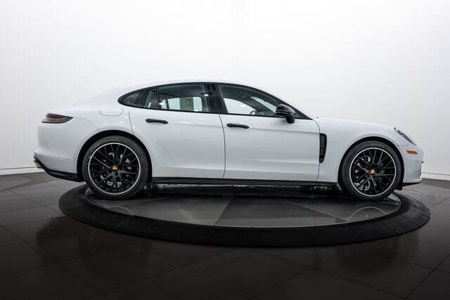 2021 Porsche Panamera 4