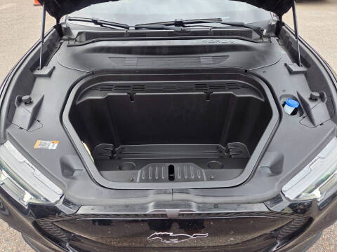 2023 Ford Mustang Mach-E Select